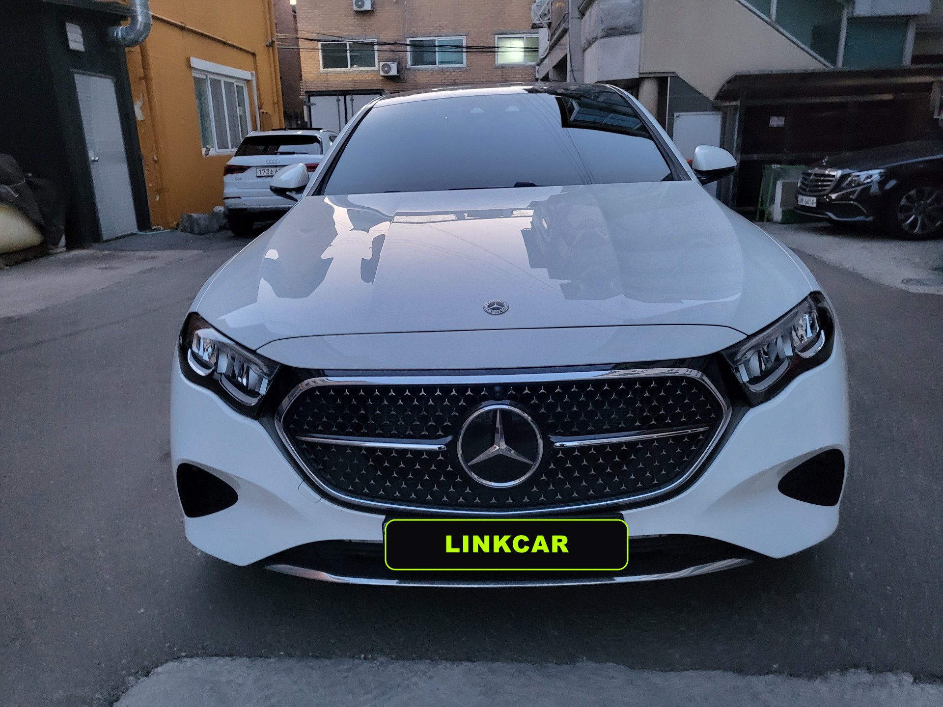 무심사 자동차 구독 — 벤츠 E200 (2025년식·1.2만km, 신용조회 없이)