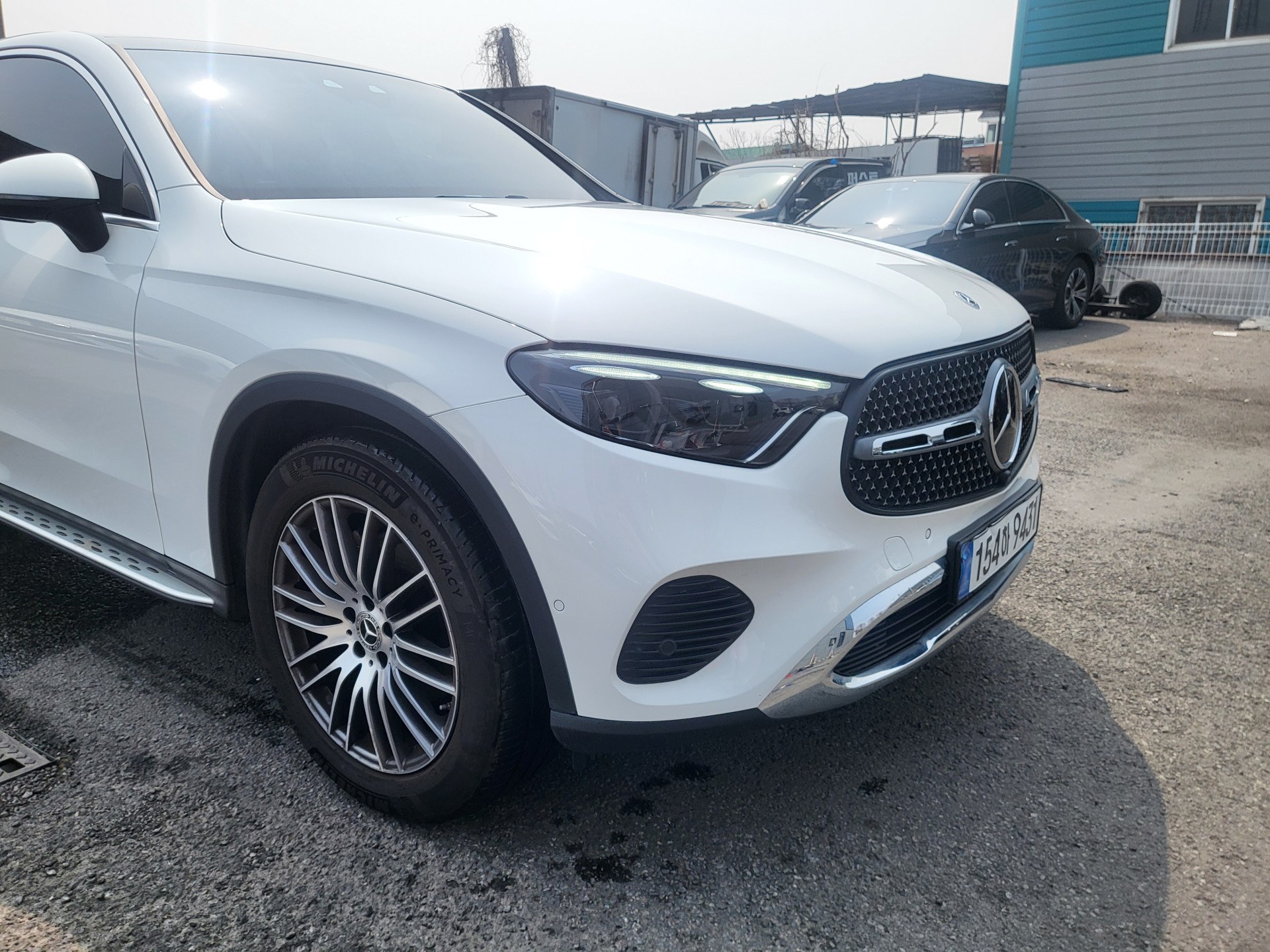 무심사 자동차 구독 — 벤츠 GLC300 4MATIC 쿠페 (2024년식·2.2만km, 신용조회 없이)