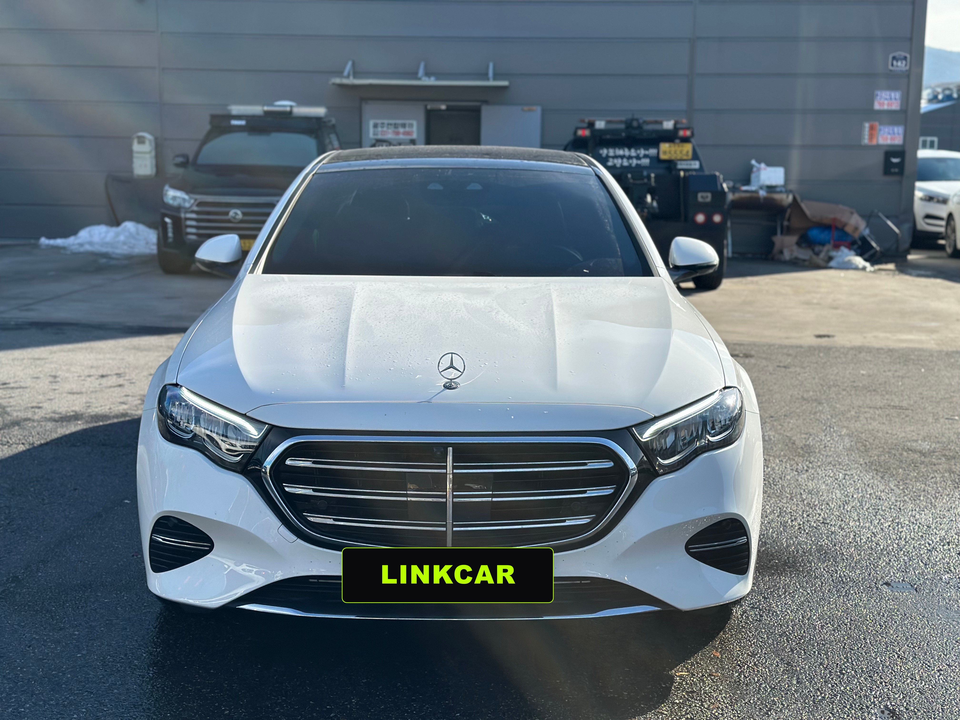 무심사 자동차 구독 — 벤츠 E220d 4MATIC (2024년식·2.7만km, 신용조회 없이)